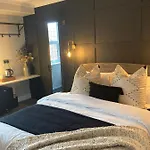 ゲストハウス Abbey Court