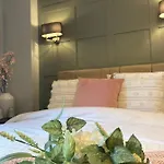 Abbey Court Pensionat 4*