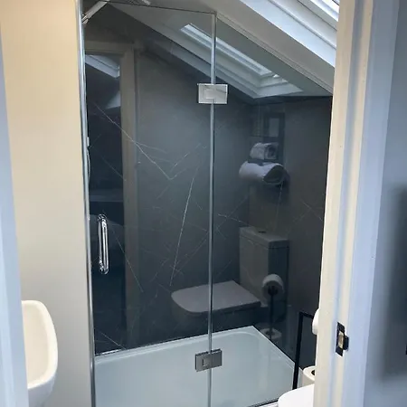 Abbey Court Pensionat 4*