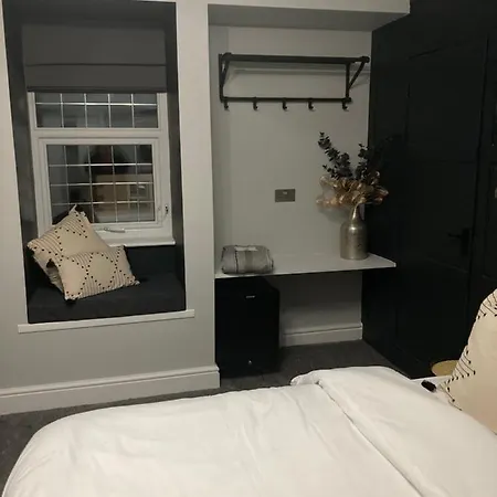 Abbey Court 4* Carlisle