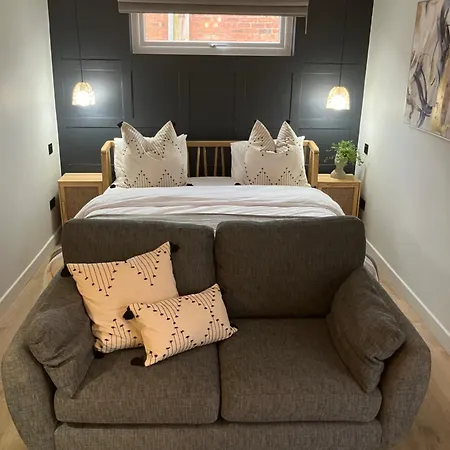 Abbey Court 4* Carlisle